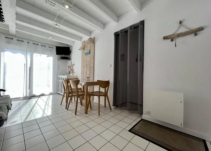 Villa Maison 4 Pièces 6 Couchages Pierre D'oléron Spo000-122 *